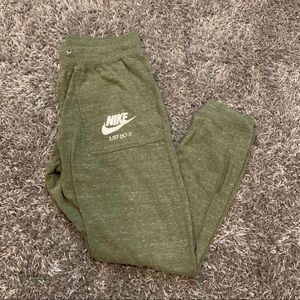 Nike Sweatpants